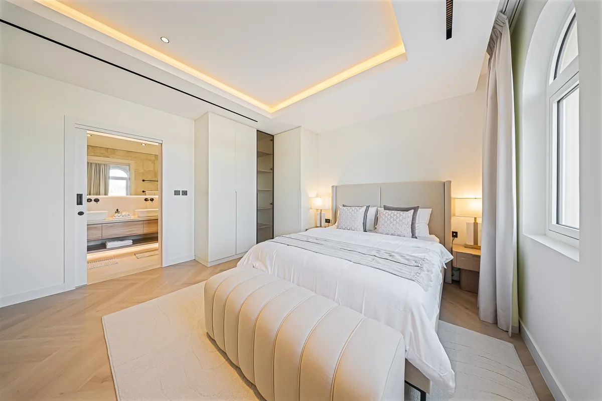 Ensuite bedrooms and study at Villa Sfiora