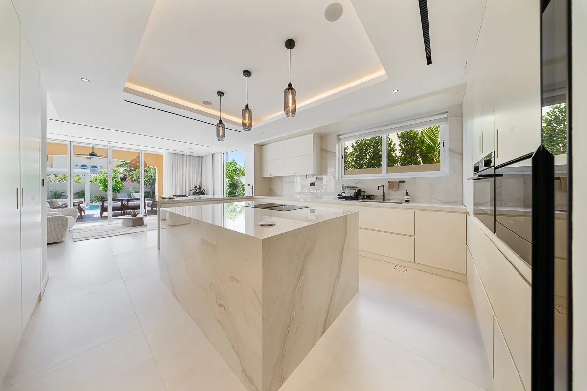 Show kitchen with Miele and Siemens appliances at Villa Sfiora